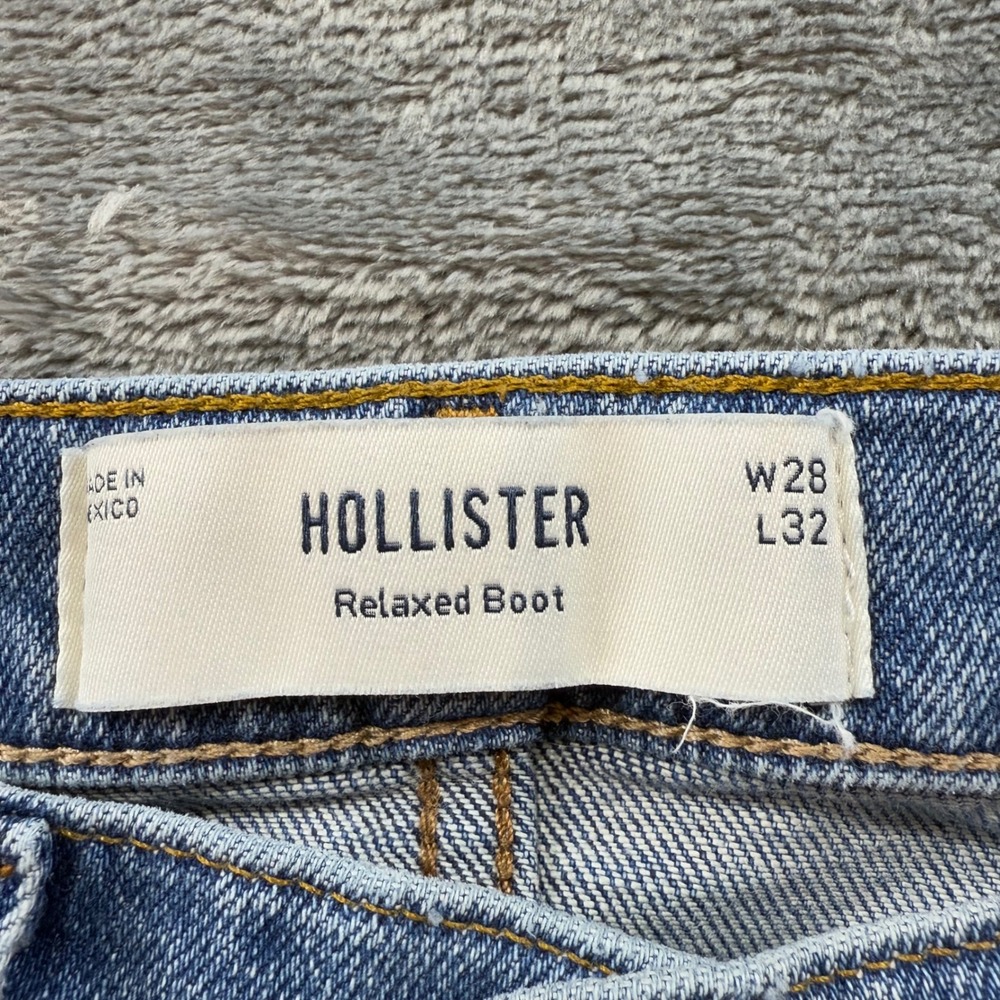 Hollister Relaxed Boot Jeans Light Wash Denim W28 L31 Mid Rise Womens - Picture 2 of 9